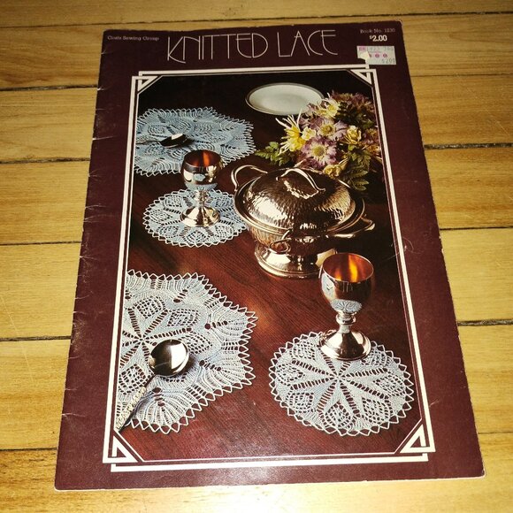 Knitted Lace $1230 (J & P Coats,1979) - Picture 1 of 2